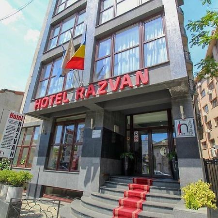 Hotel Razvan Bucharest Exterior photo