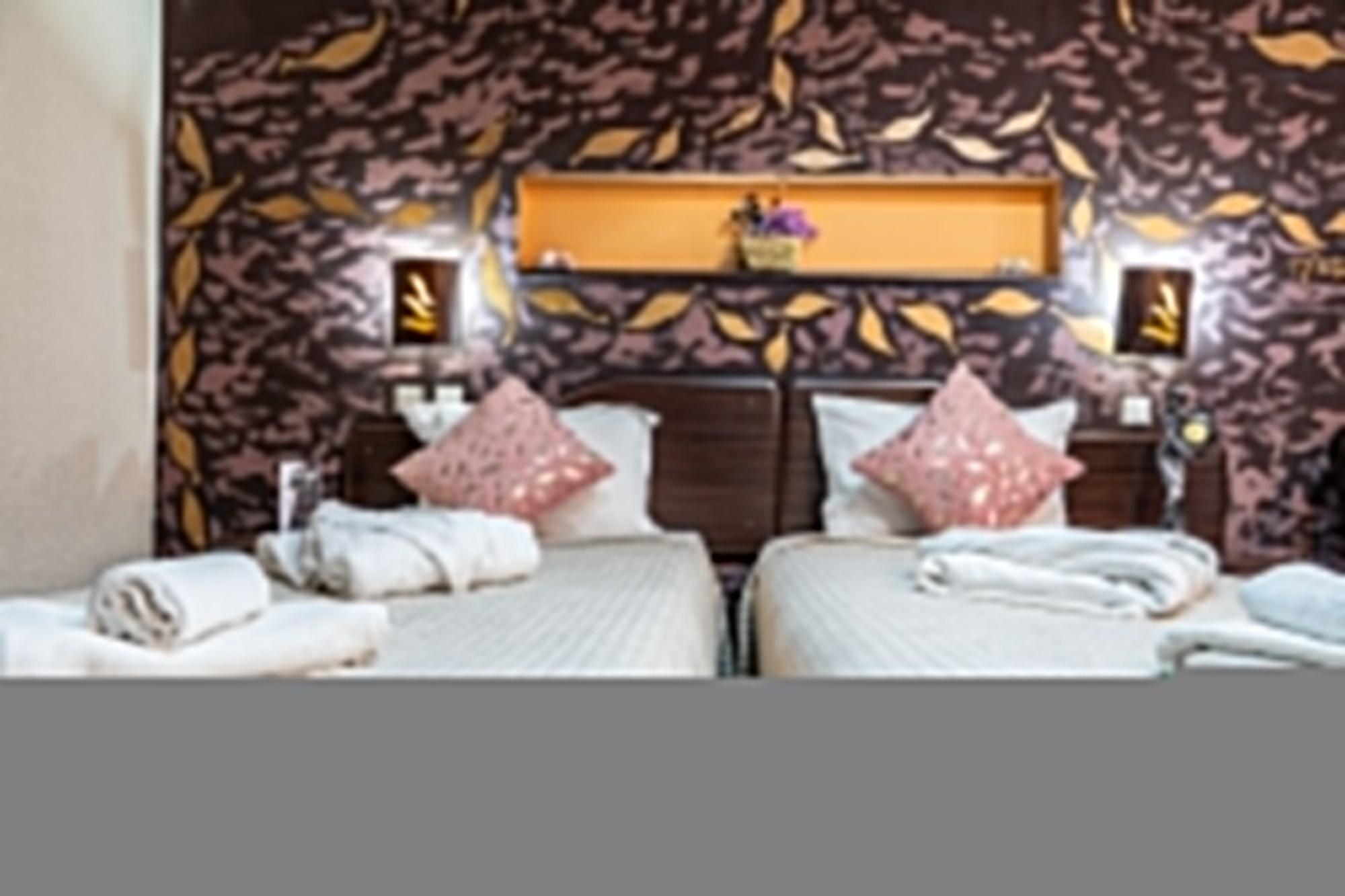 Hotel Razvan Bucharest Exterior photo