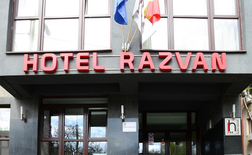 Hotel Razvan Bucharest Exterior photo