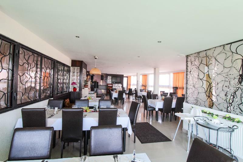 Hotel Razvan Bucharest Exterior photo